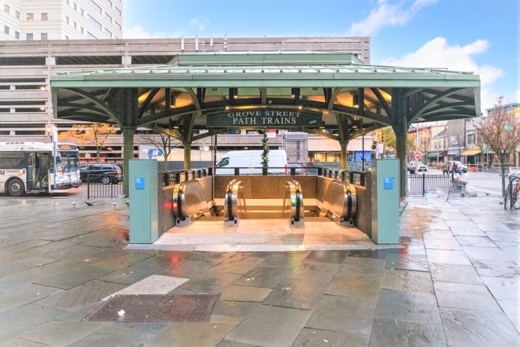 Grove st train station to NY